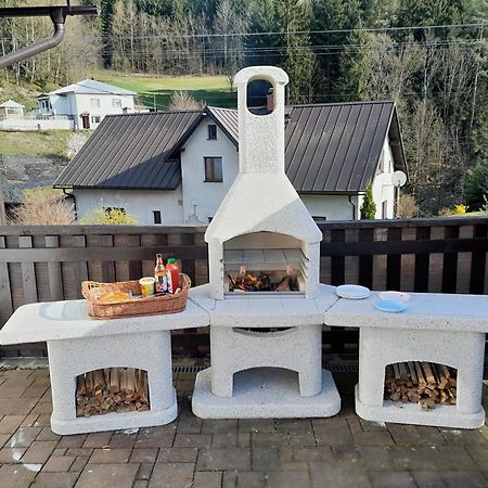 Chalupa V Haraticich Jablonec nad Nisou Exteriör bild